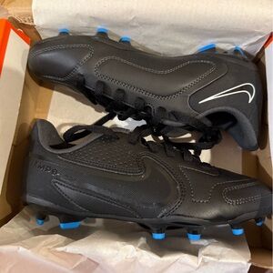 Nike Kids Jr Legend 9 Club FG/MG Soccer (Toddler/Little Kid/Big Kid) Black/Black